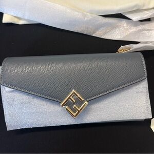 Women Fendi Wallet on Chain
